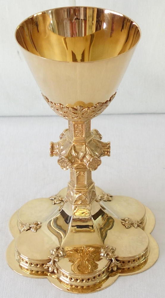 Ref 7205. Gothic Chalice.